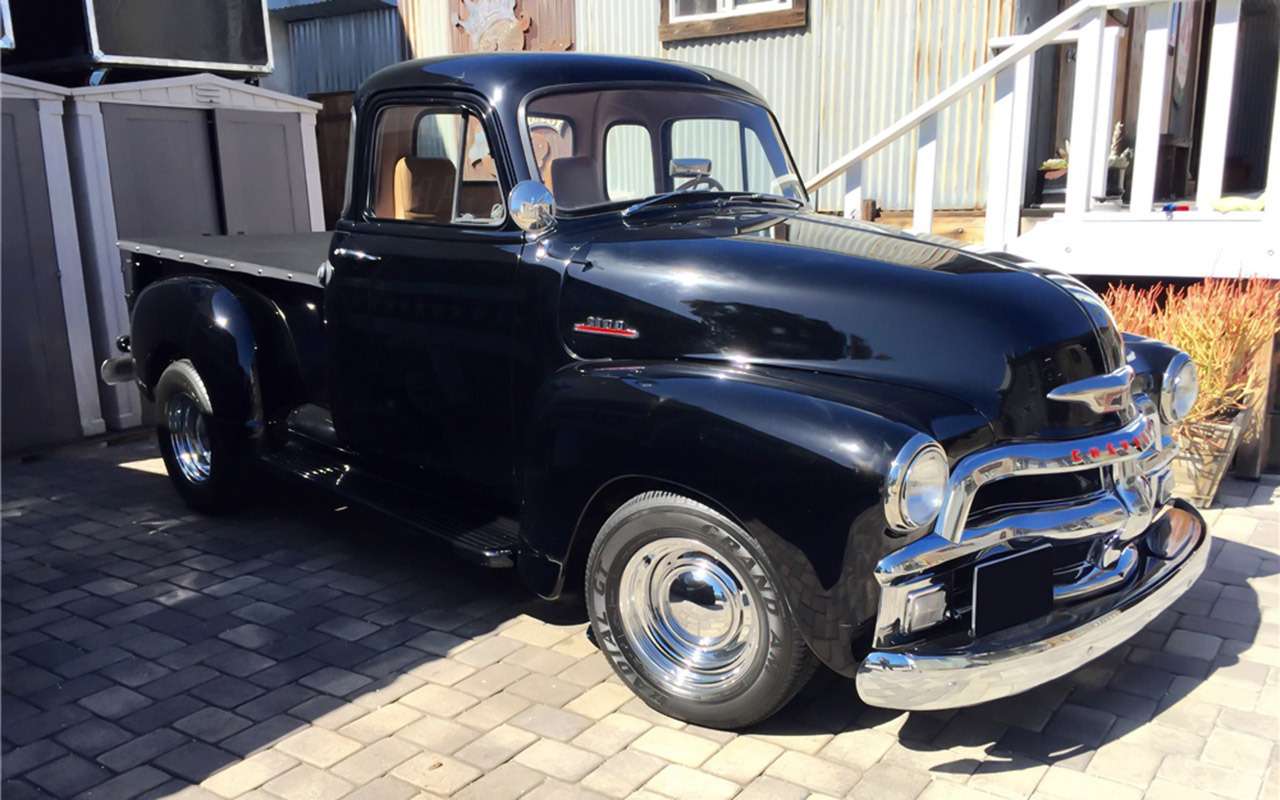 На продажу выставлен уникальный пикап Брюса Уиллиса