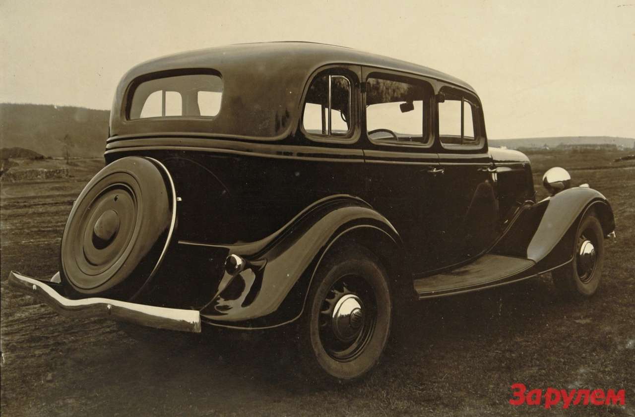 Запасное колесо «эмки» располагалось в стальном кожухе, получившим прозвище «сковорода».