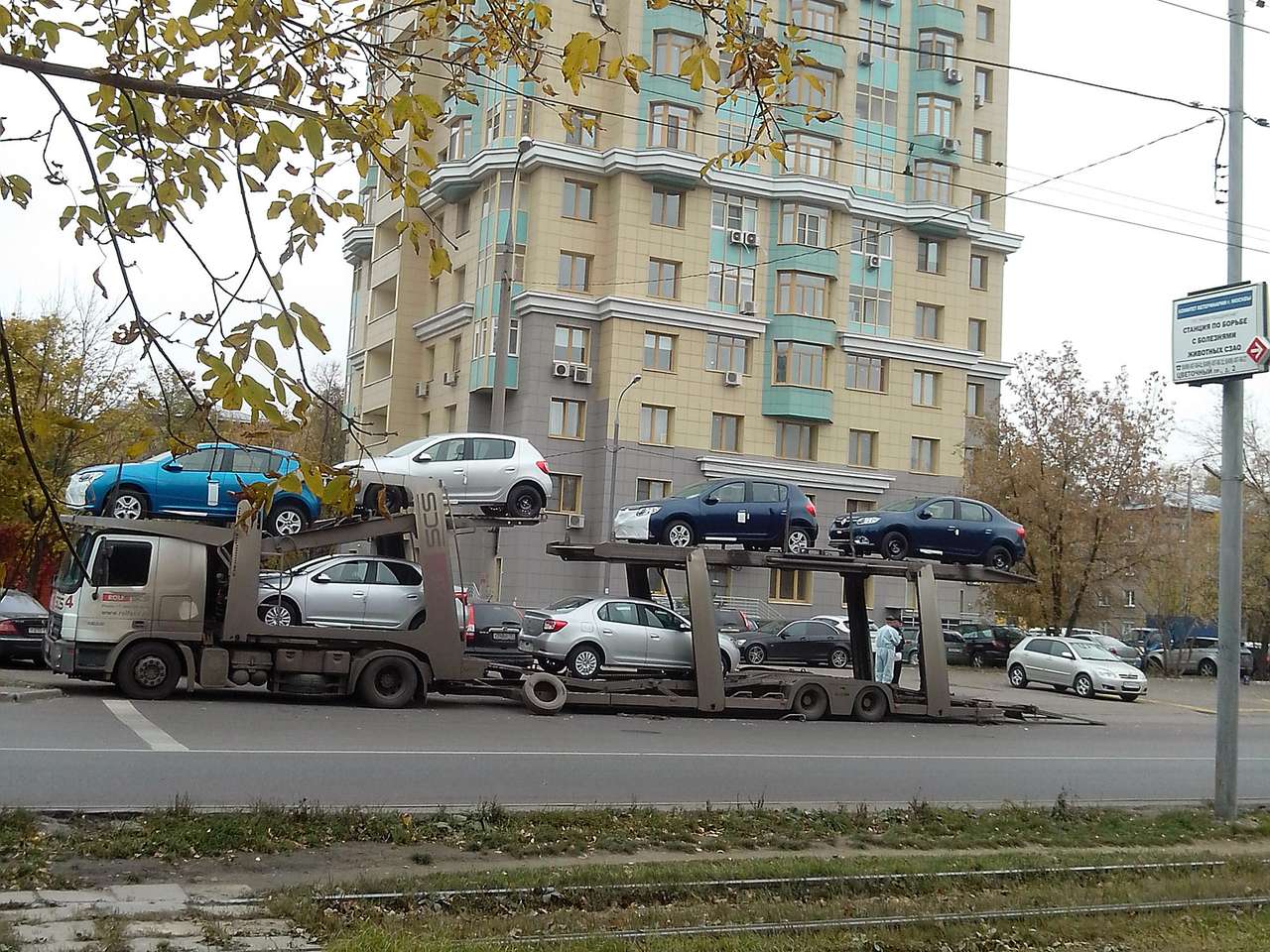 Минпромторг: В России есть чем заменить импортные автомобили