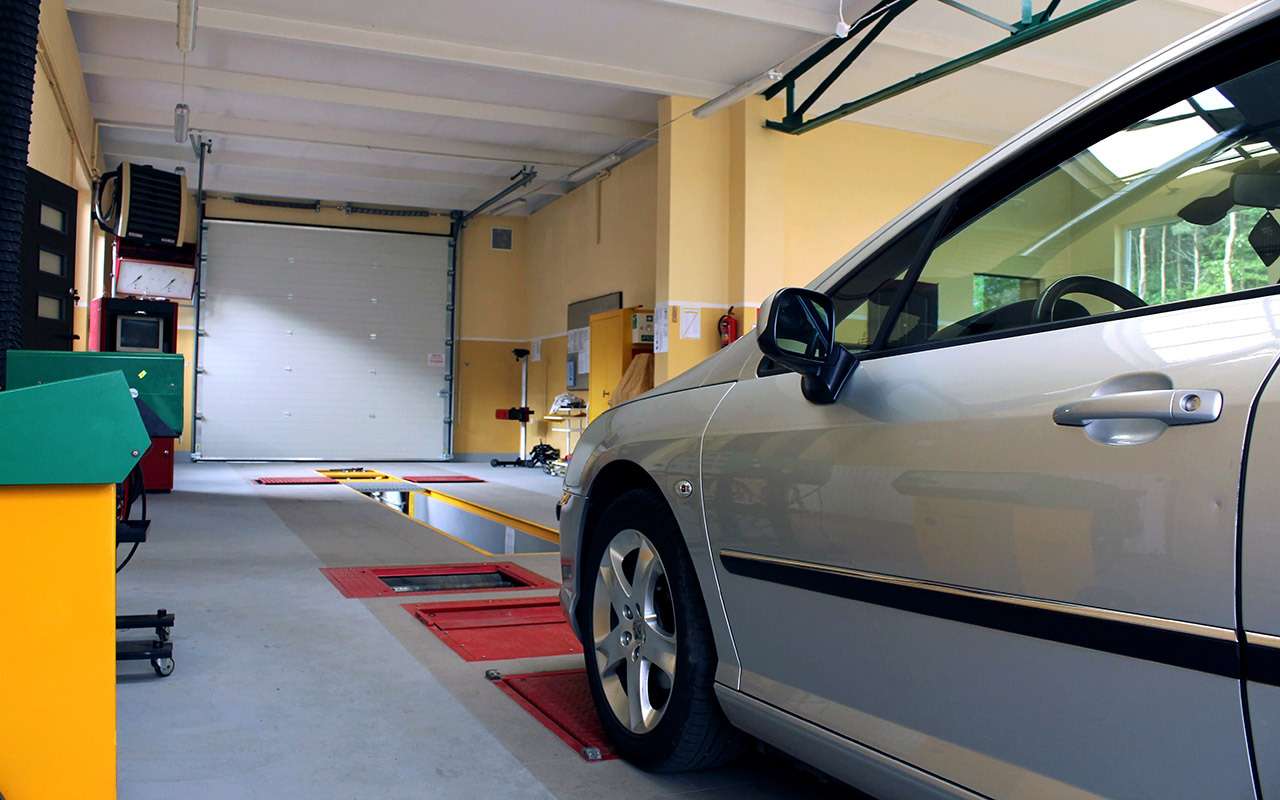 Водители волнуются: Володин напомнил об отмене техосмотра