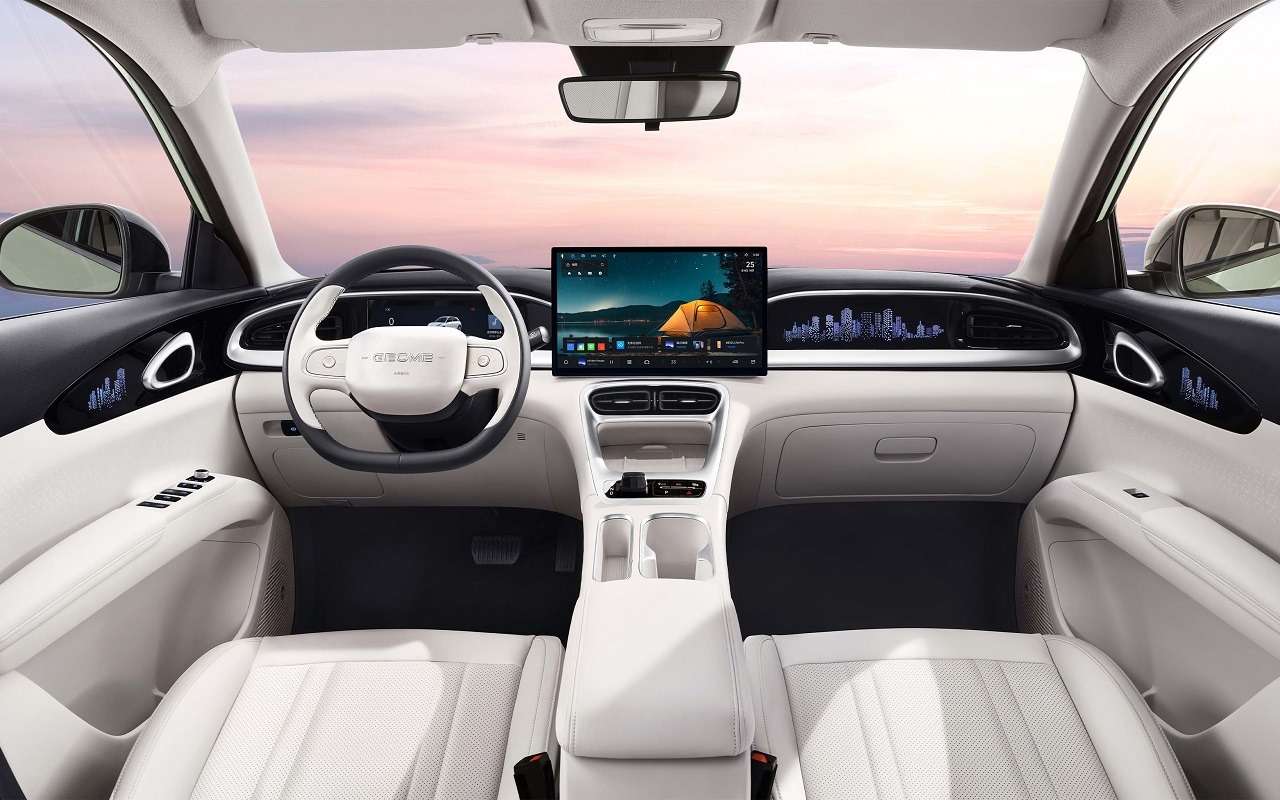 Интерьер Geely Xingyuan