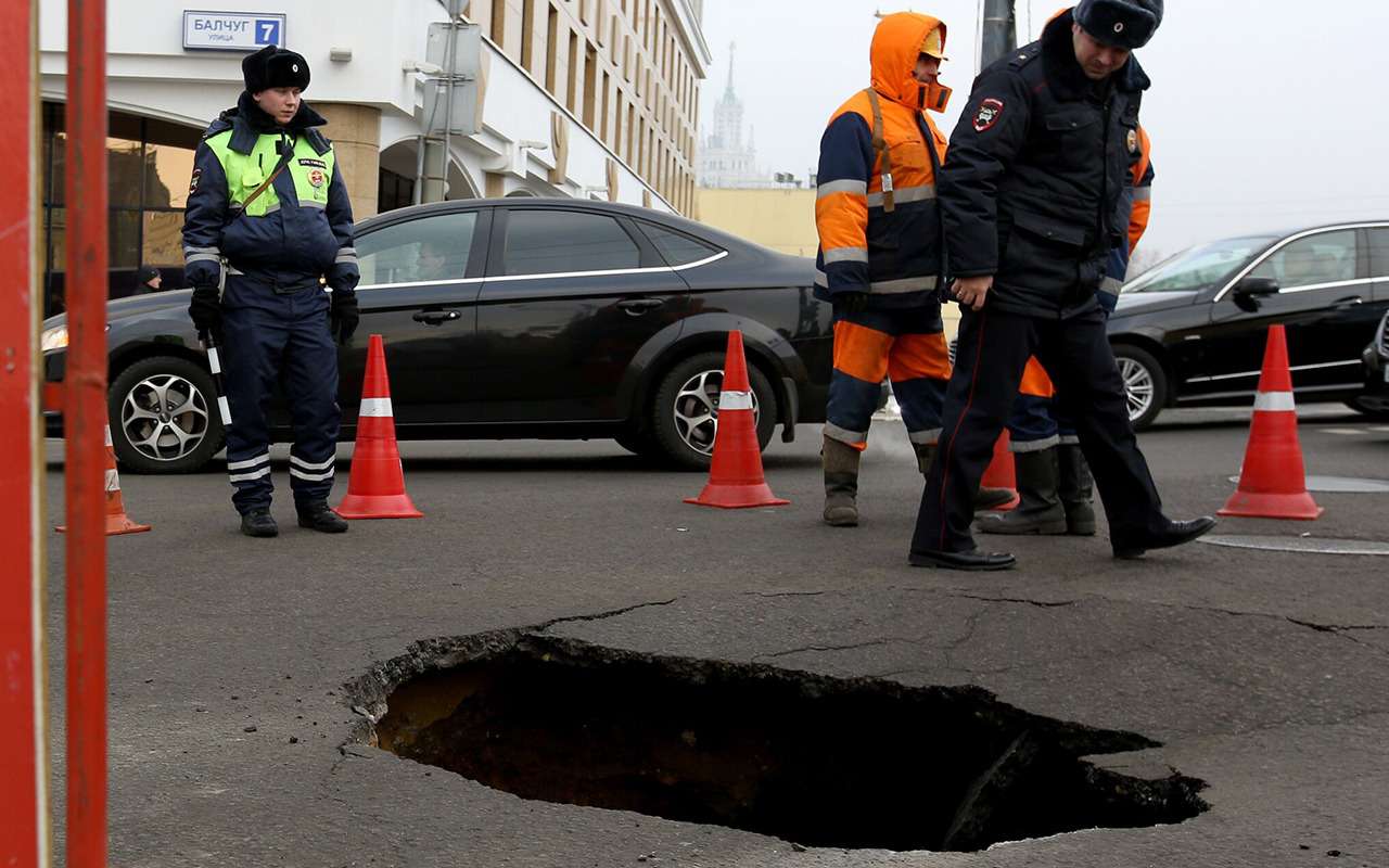 Водители укажут, какие ямы на дорогах надо отремонтировать