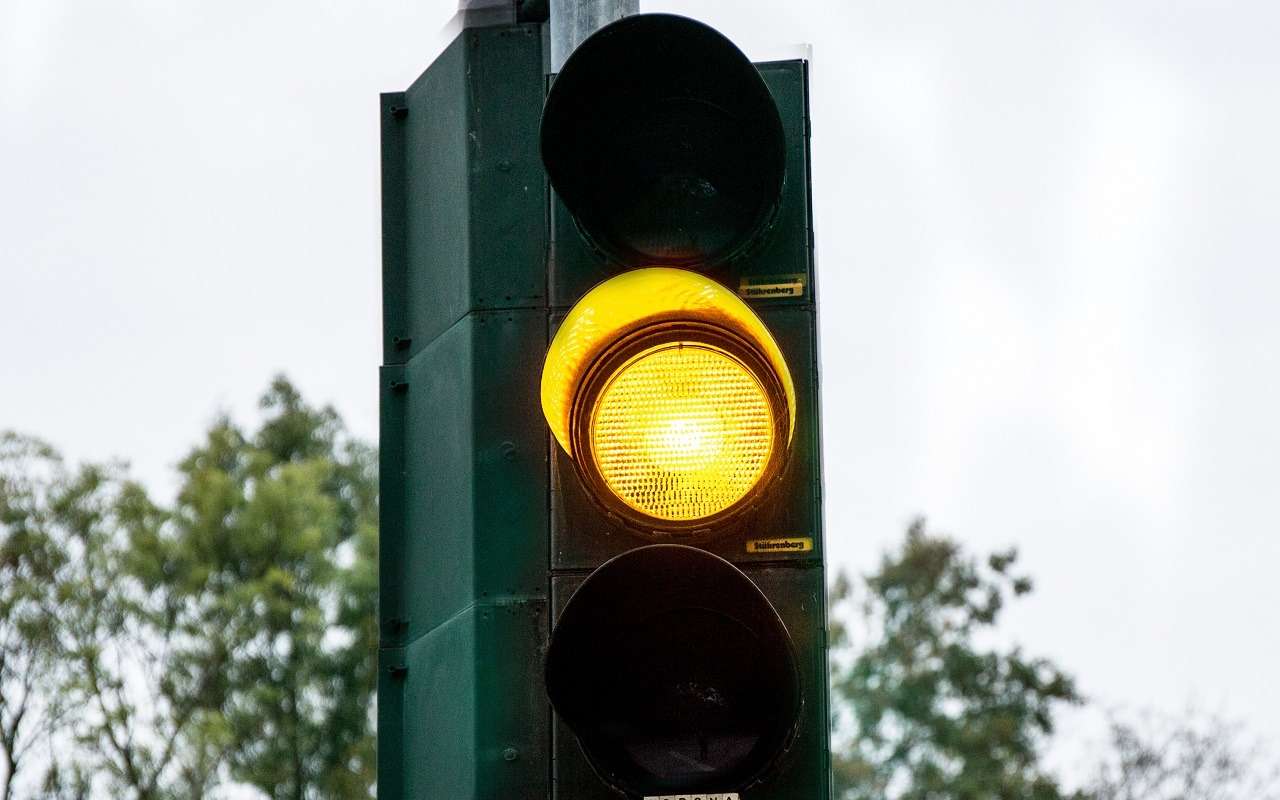 В суде закрепили позицию по желтому сигналу светофора