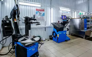 Шиномонтажник признался, как на водителях зарабатывают лишние тысячи