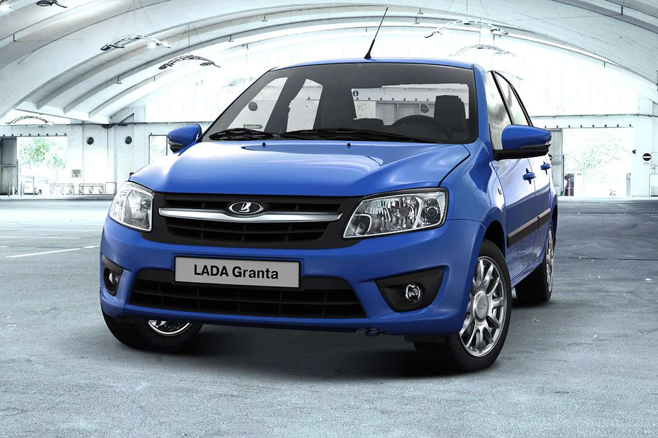 Облезала и ржавела: владелец Лады Гранты отсудил тройную стоимость автомобиля
