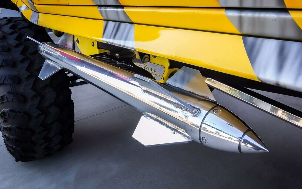 Продается «самый крутой» Hummer H2