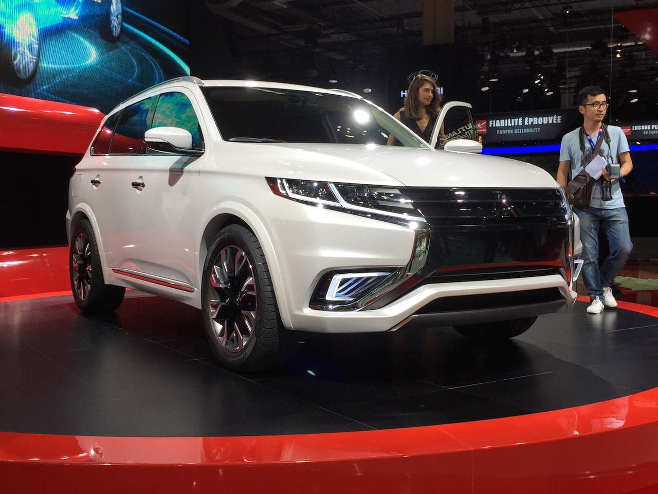 В Японии запечатлен обновленный Mitsubishi Outlander