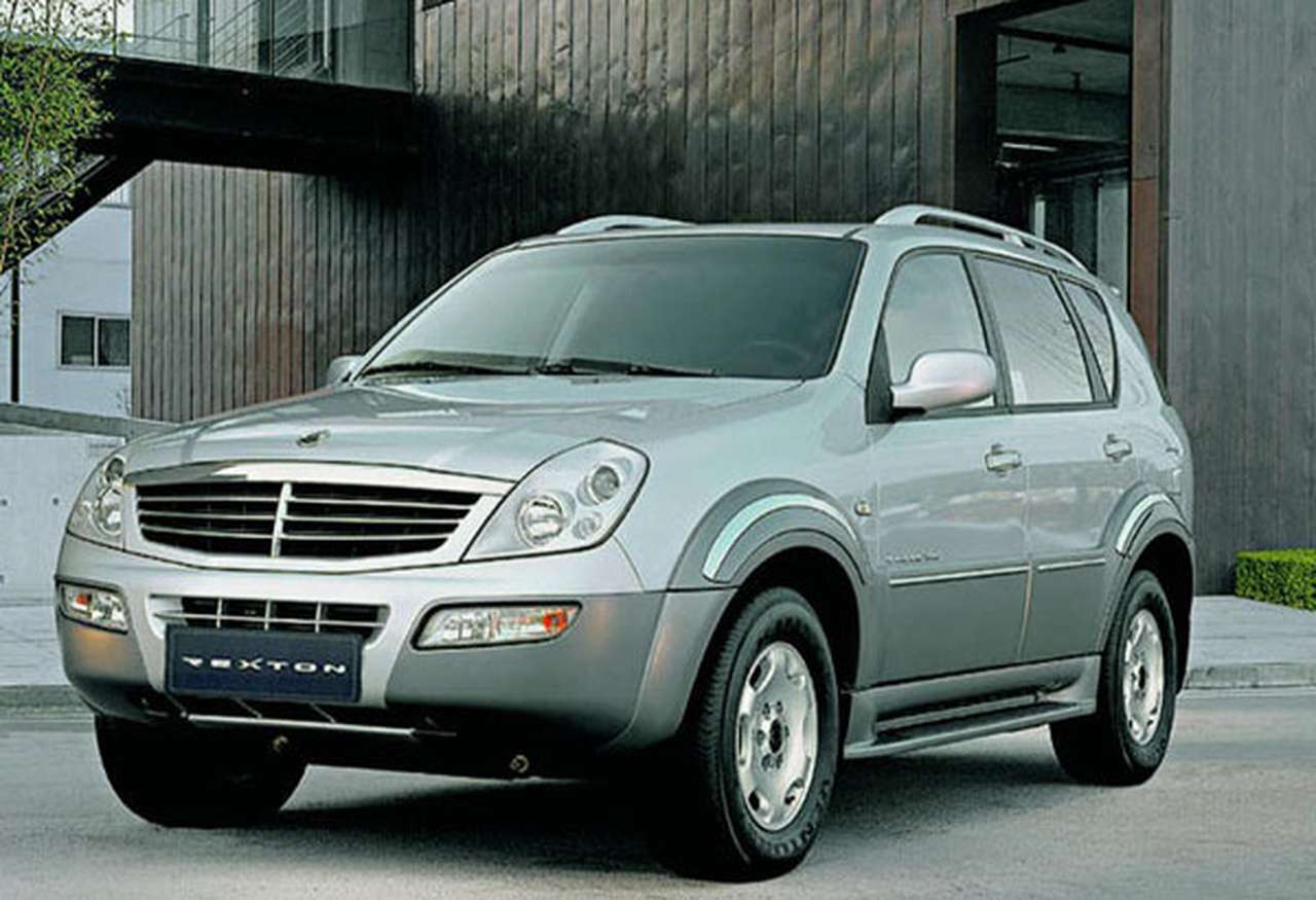 "Северсталь-Авто" представила на MIMS-2005 Ssang Yong Rexton и Rodius