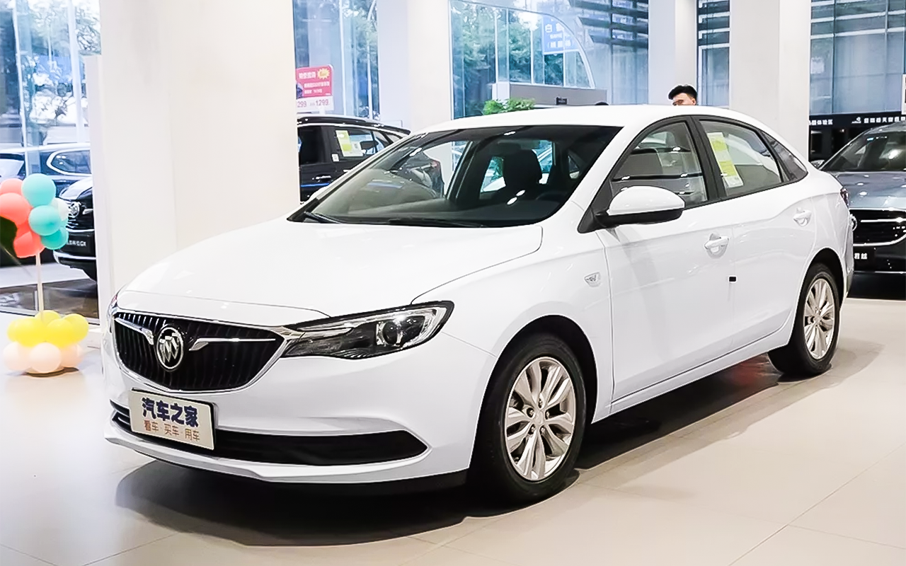 Почти как Toyota Corolla: что за автомобиль привезли в Россию