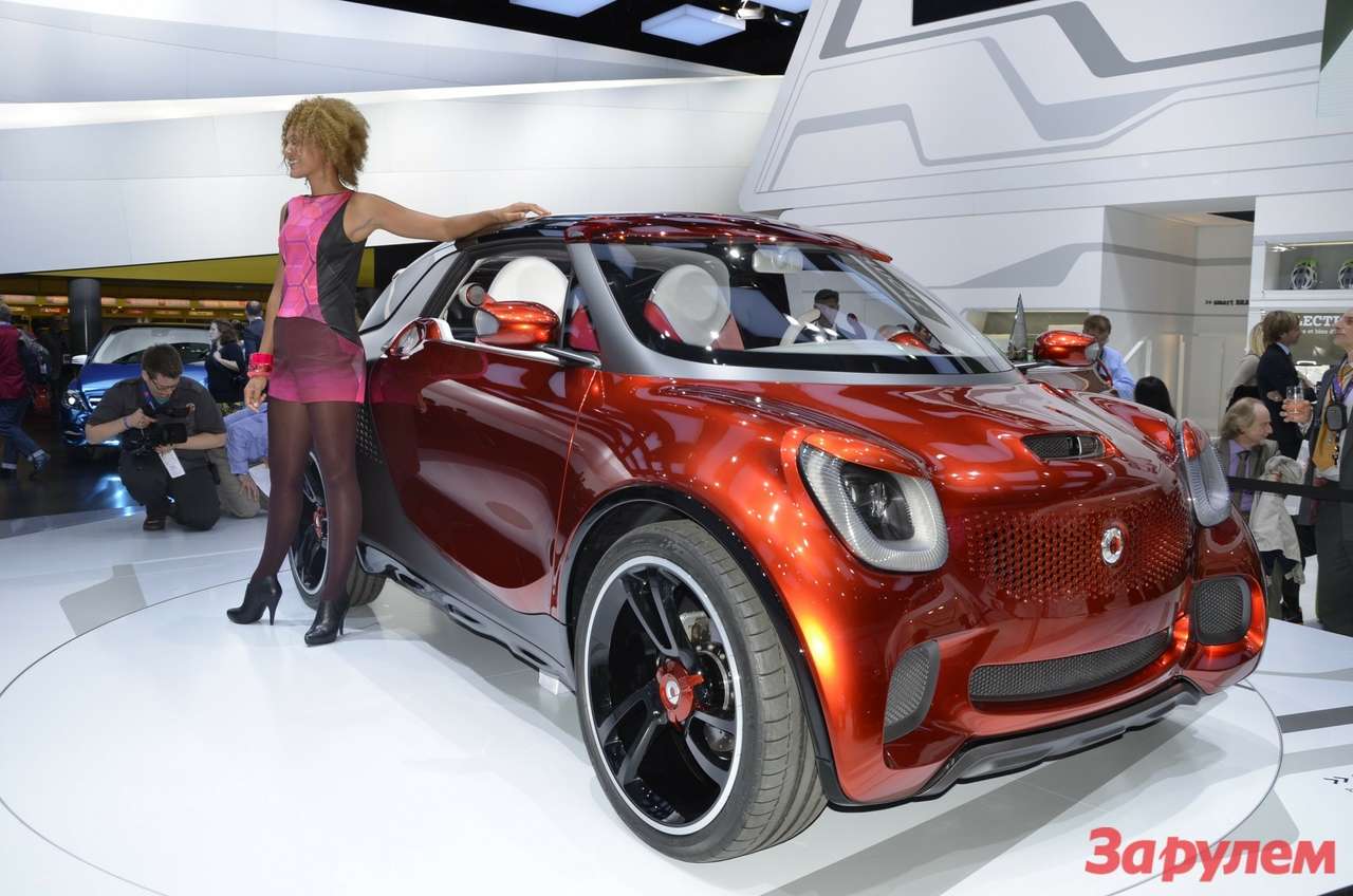 В Париже показали самый яркий Smart