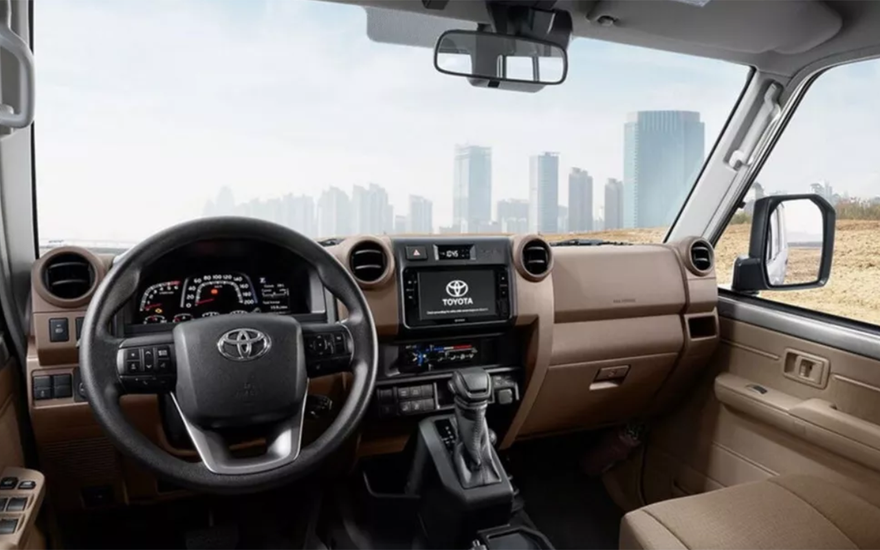Toyota Land Cruiser 70