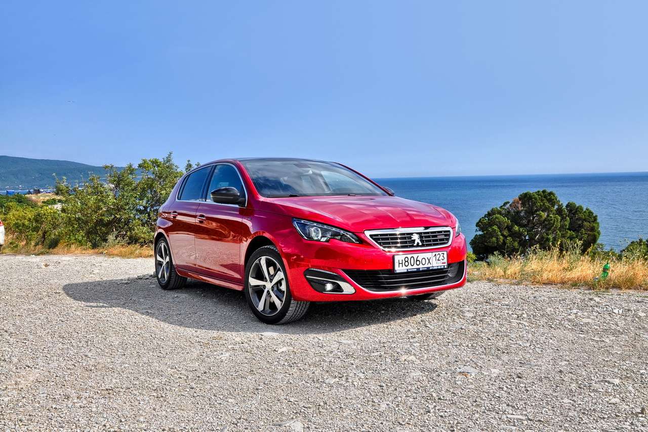 Тест Peugeot 308 GT Line: спортивный интерес