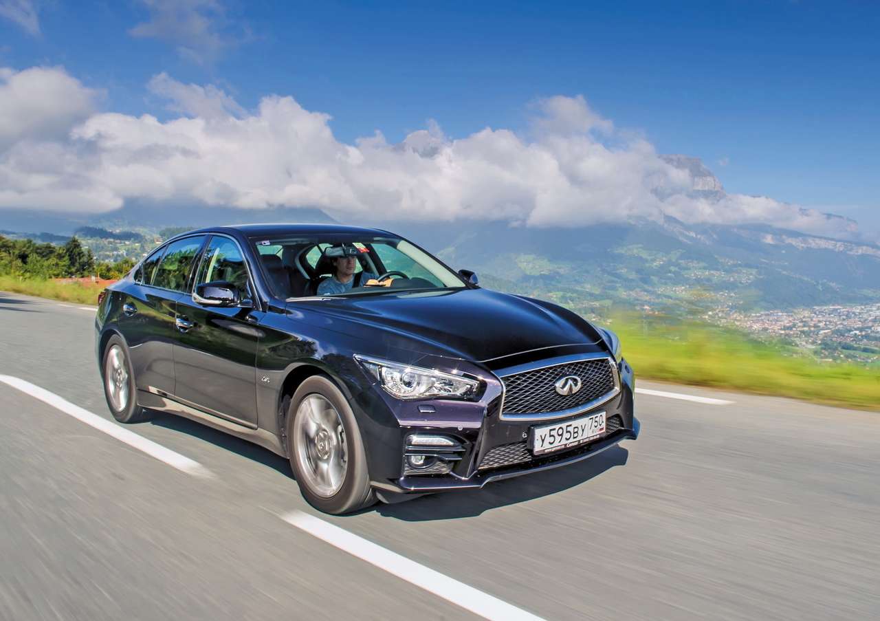 Infiniti Q50 2.0t (211 л.с.), 7АКП: от 1 450 000 руб.