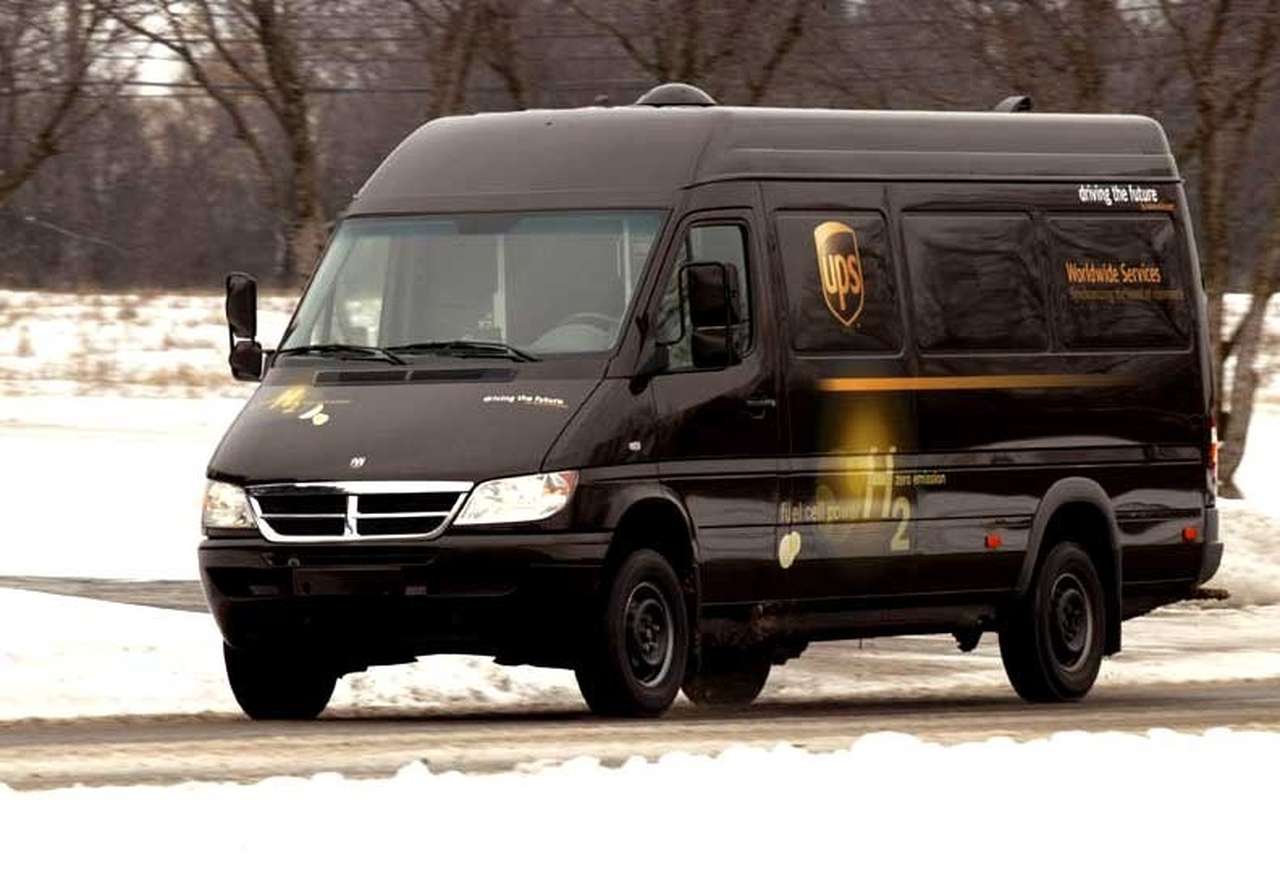 Водородные Dodge Sprinter проходят испытания на морозе
