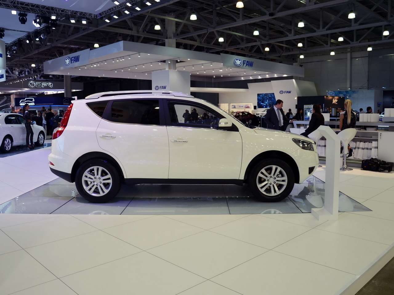 У кроссовера Geely Emgrand X7 появилась новая версия