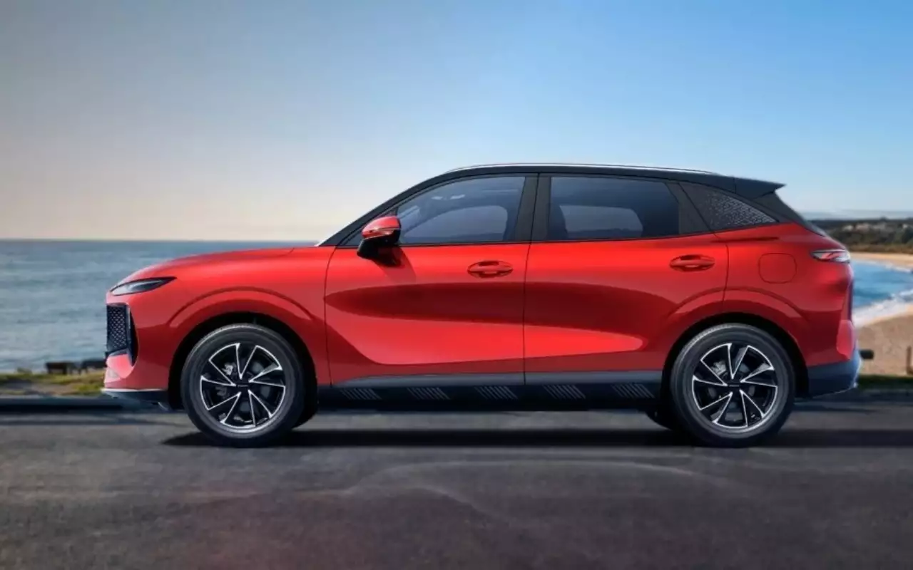 Кроссовер российской марки — первые фото и данные!