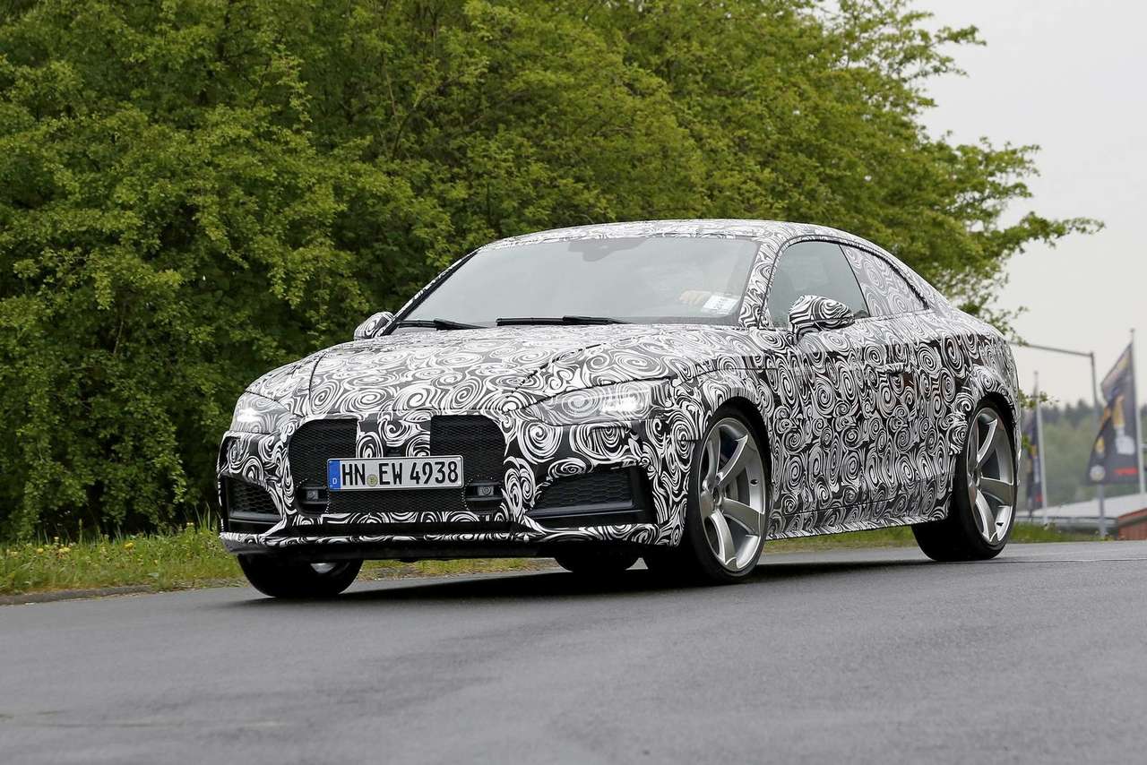 Audi RS 5 «задует» атмосферное пламя