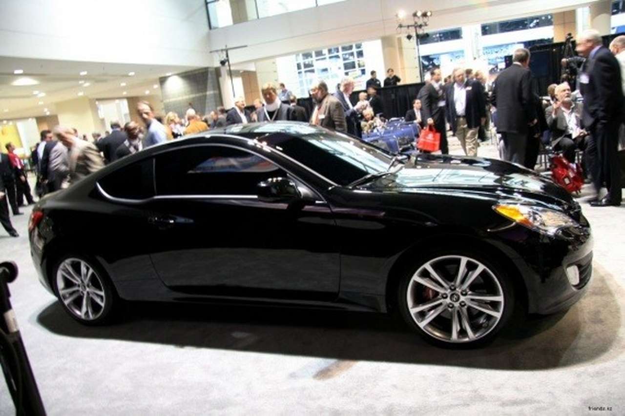 Работники автосалона угнали и разбили выставленный на продажу Hyundai Coupe  