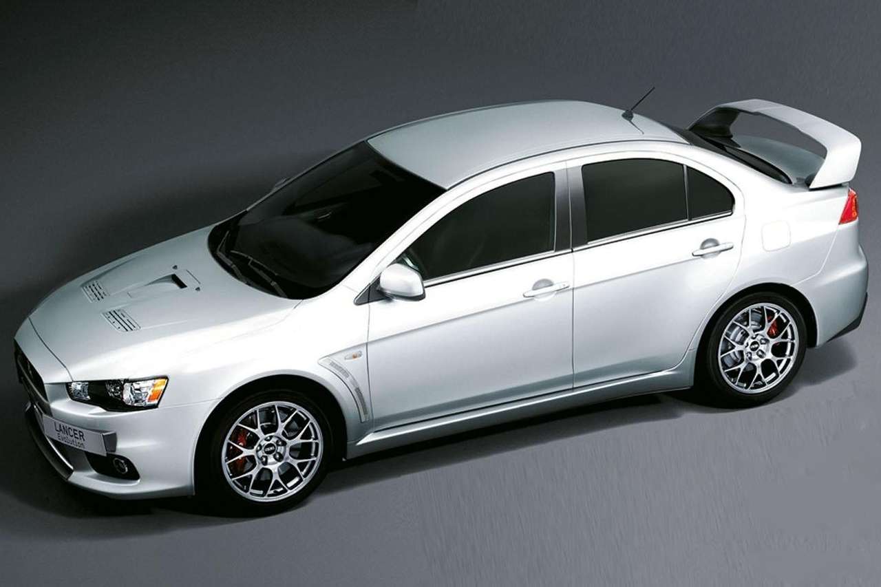 Mitsubishi зарядила двухлитровый Lancer Evo на 450 «лошадей»