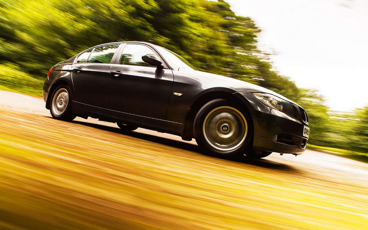 Говорите правильно: на полном дросселе... так не бывает!