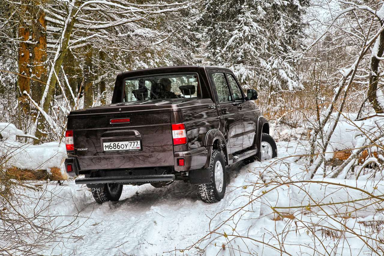 UAZ Pickup