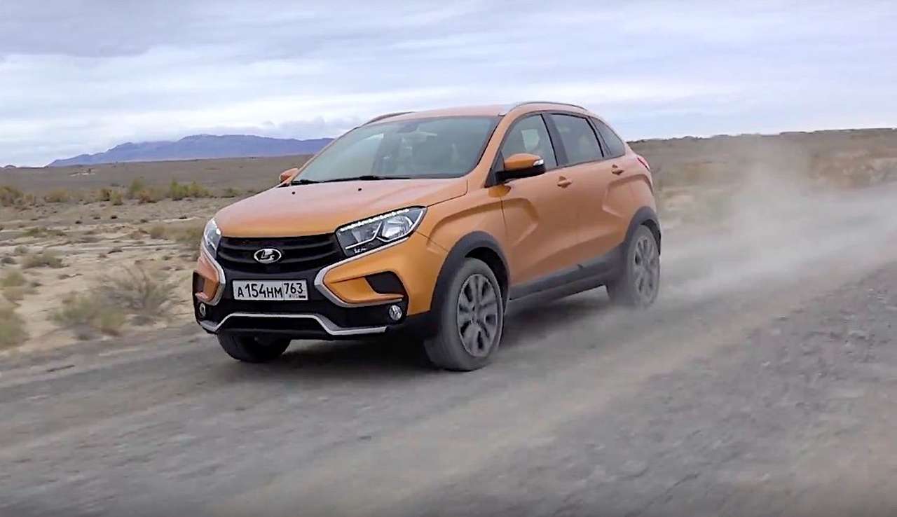 Lada XRAY Cross на бездорожье и в снегу - первый тест