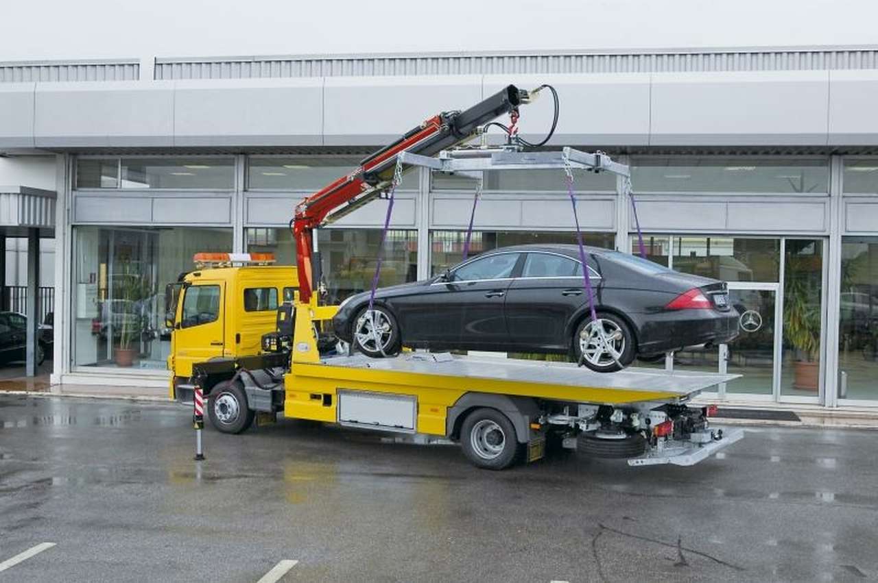 Эвакуаторщики позвонят водителям