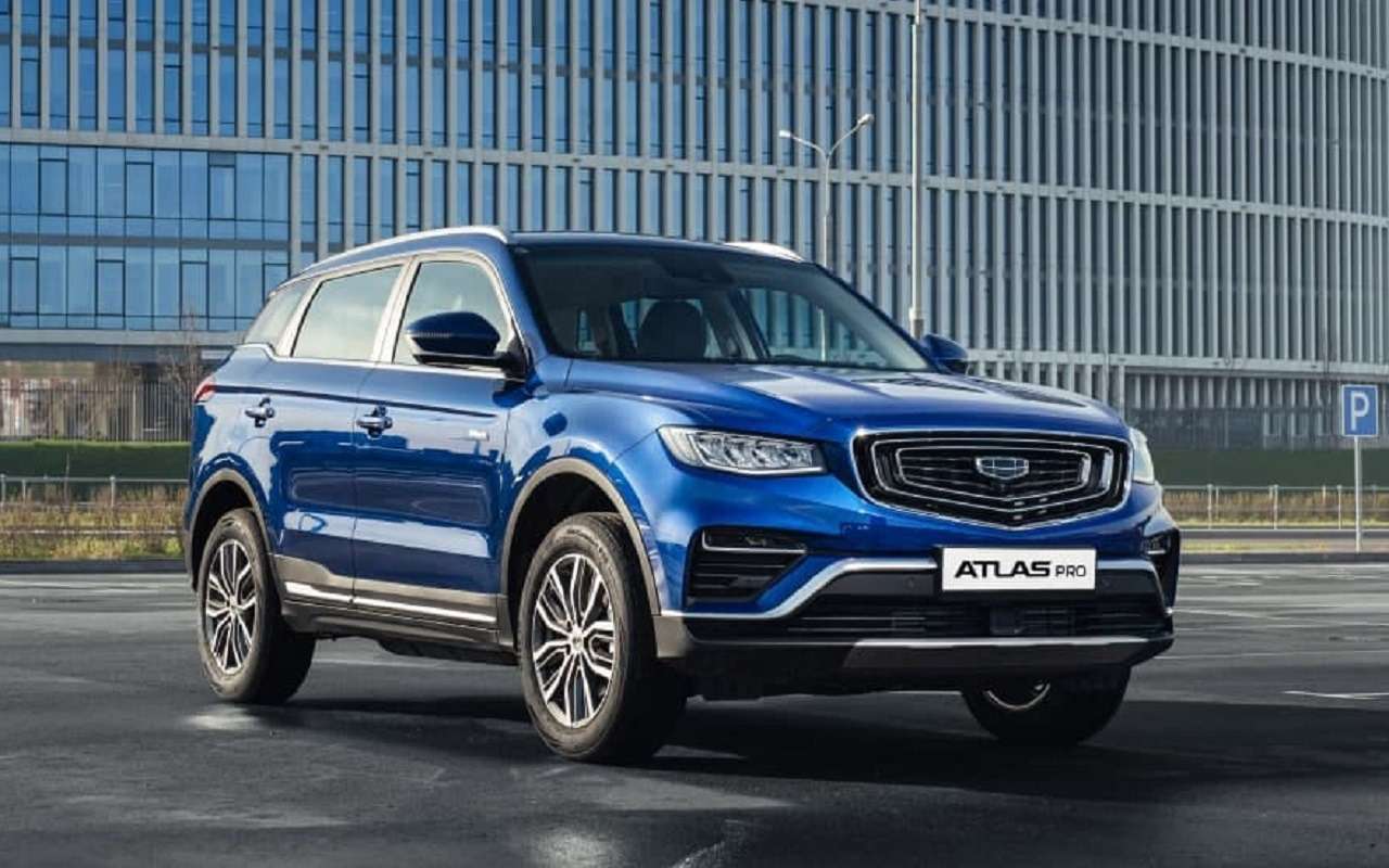 Новый Geely Atlas Pro: раскрыты российские комплектации