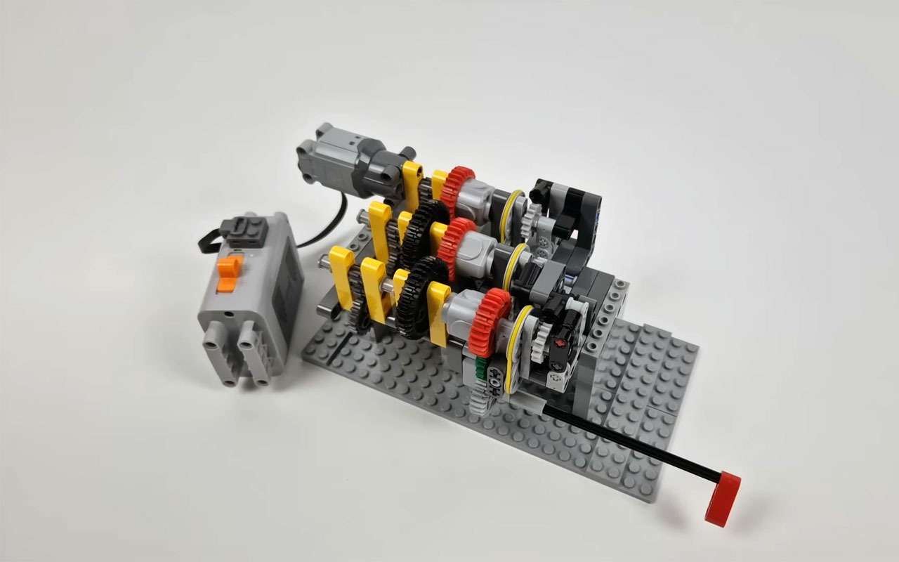 Вариатор из Lego в действии – видео
