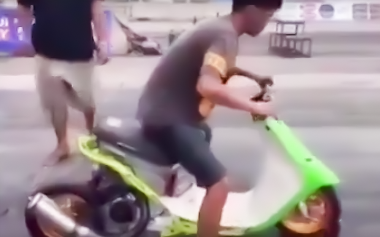 Возможно, самый быстрый скутер в мире (видео)