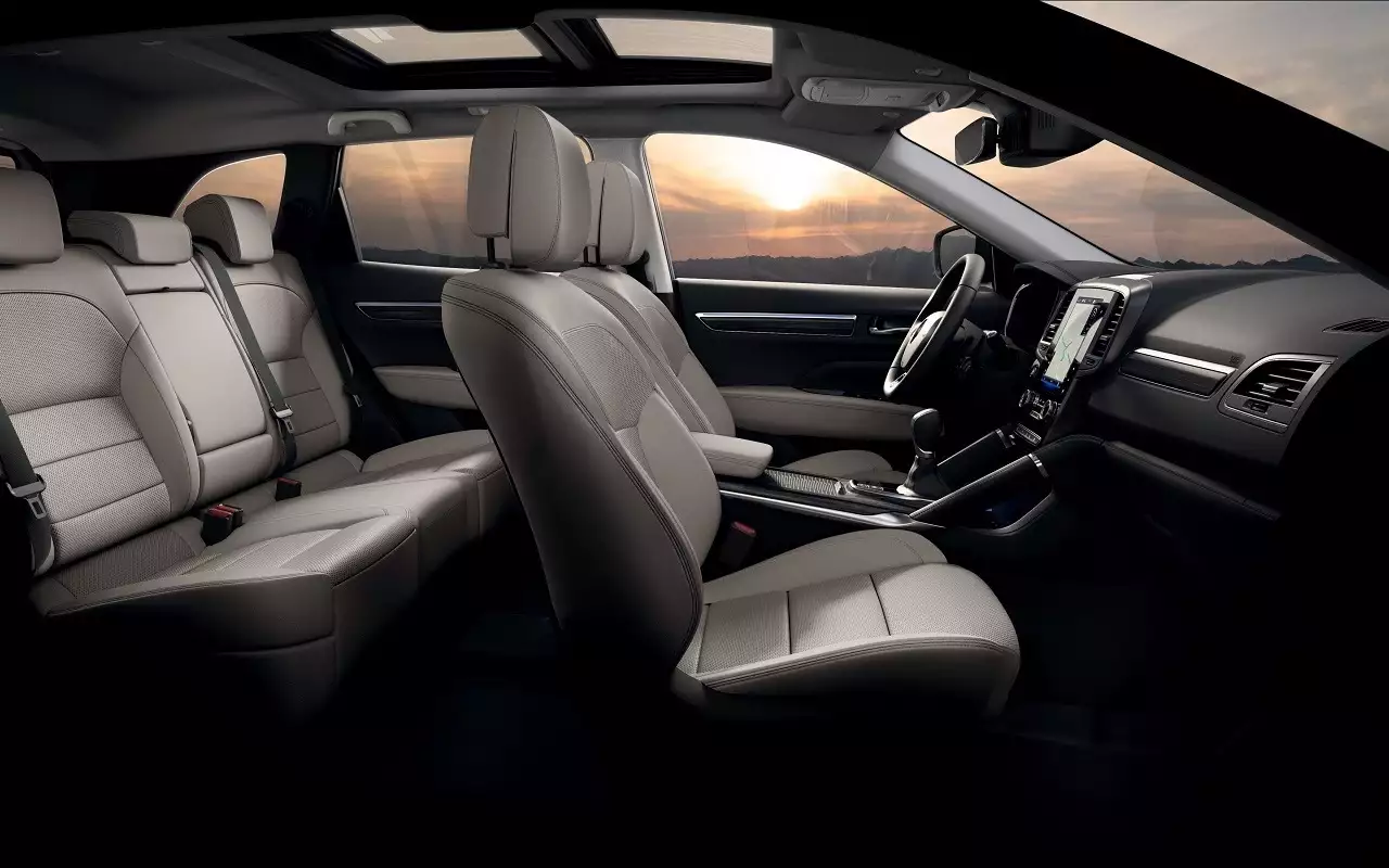Интерьер Renault Koleos