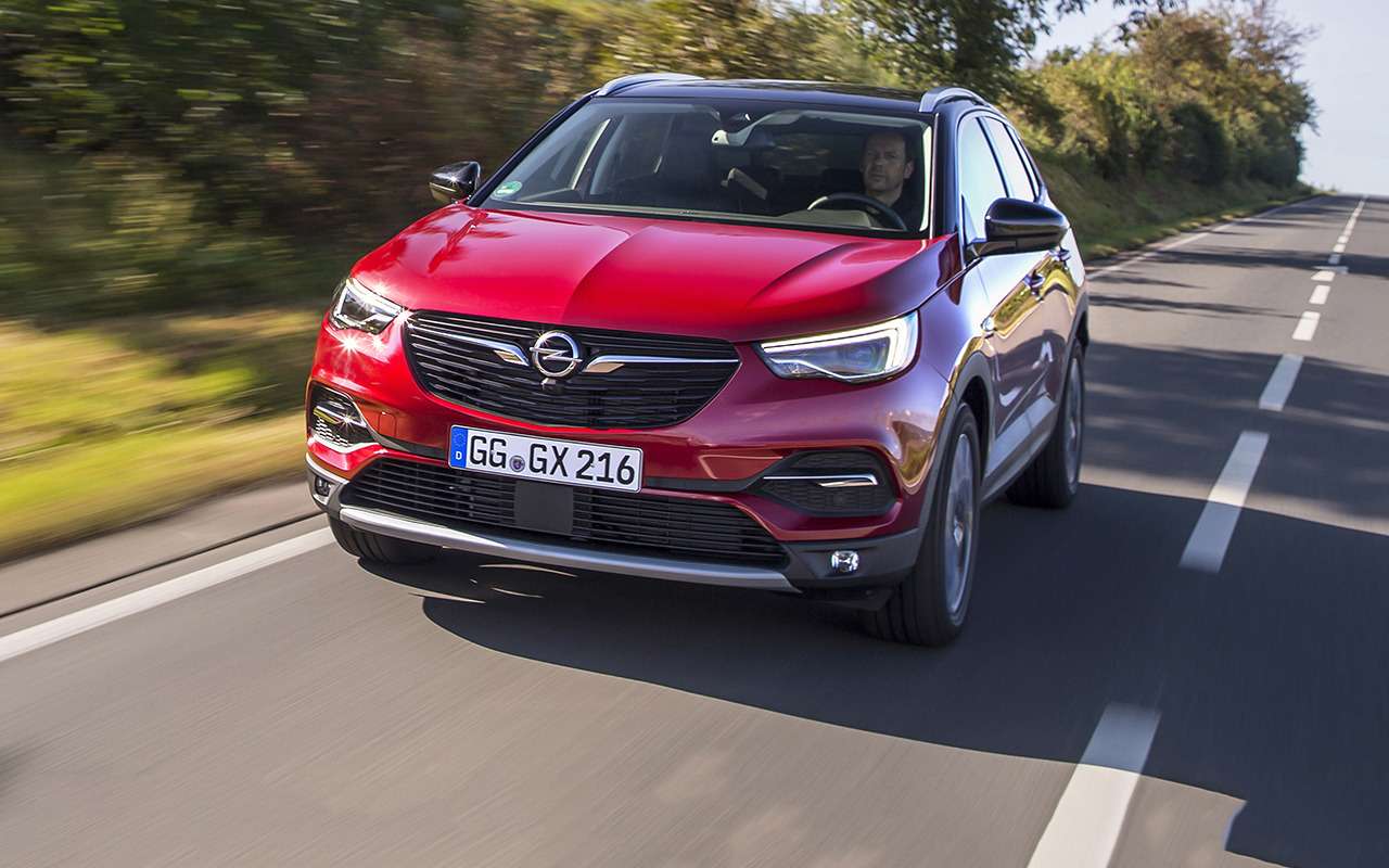 Opel начал продажи Zafira Life и Grandland X — цены известны