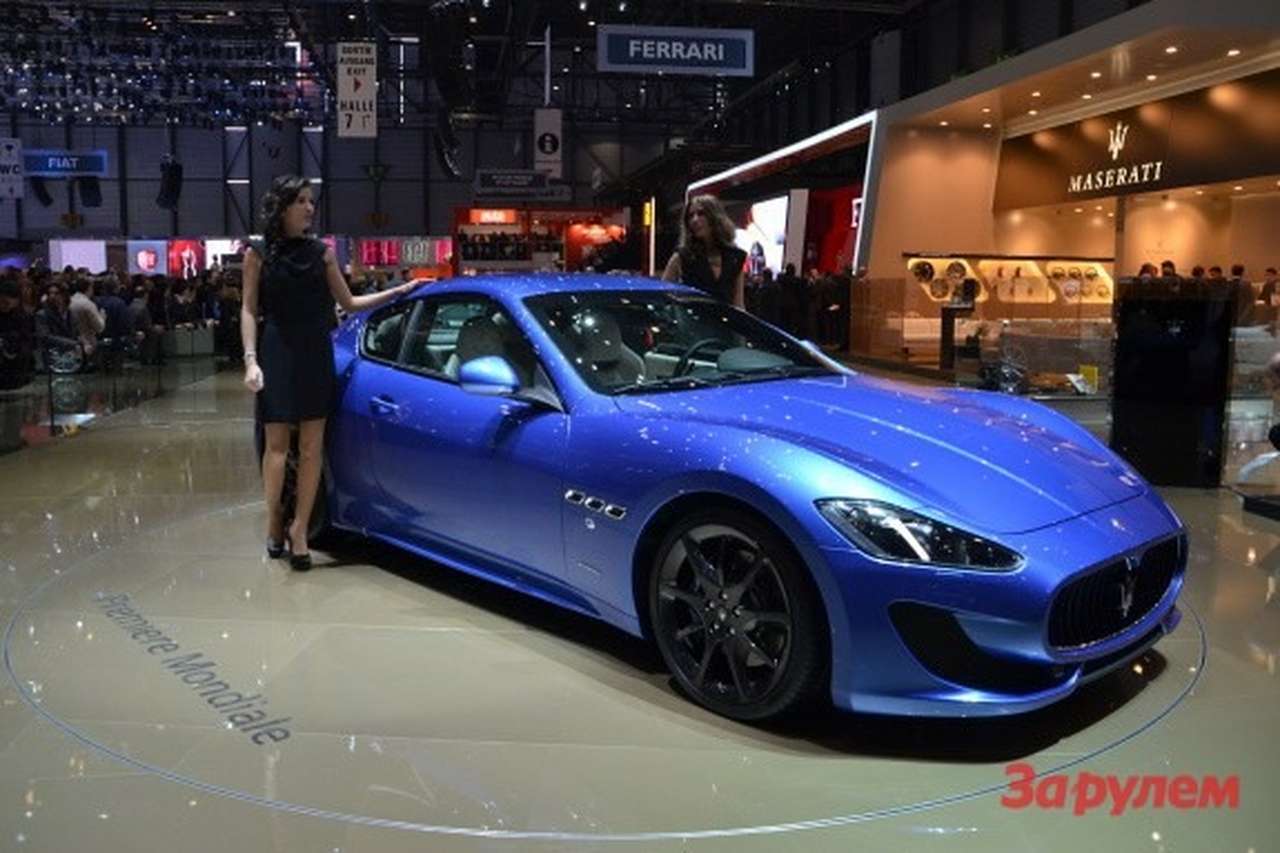 Атмосферный мотор V8 4.7 заставили выдавать на 20 л. с. и 30 Нм больше, чем раньше, – агрегат генерирует 460 сил при 7000 об/мин и 520 Нм при 4750 об/мин. Форсированный двигатель, кстати, будут устанавливать и на топовую версию MC Stradale