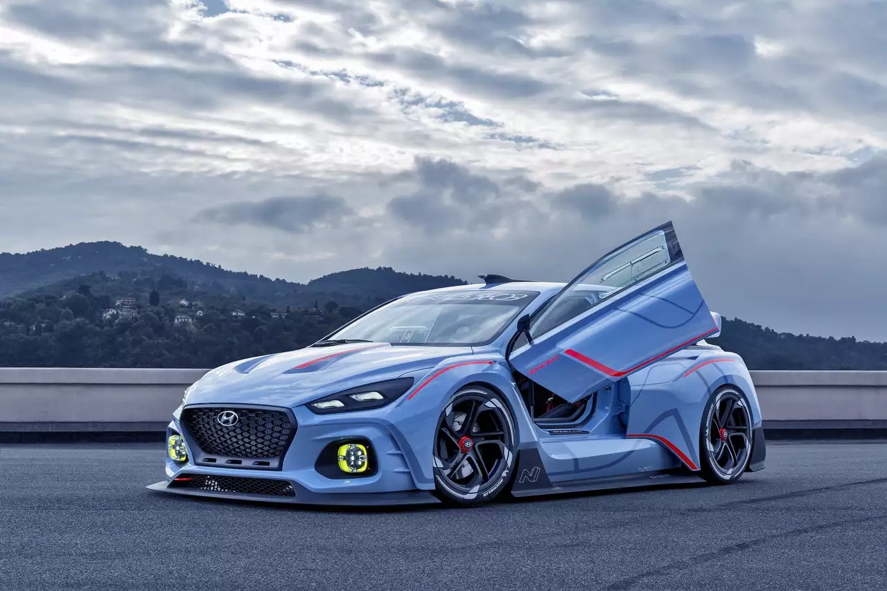 Горячий и еще горячее: два звериных лика Hyundai i30N