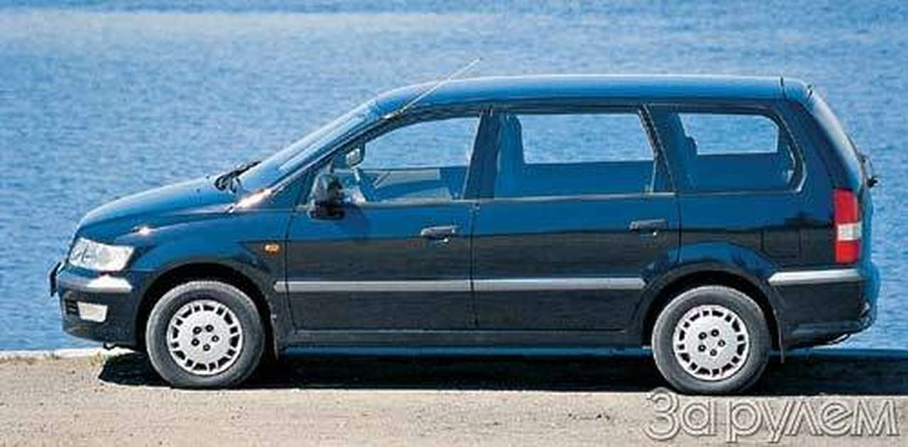 Mitsubishi Space Wagon. КОСМИЧЕСКОГО ПОЛКУ ПРИБЫЛО