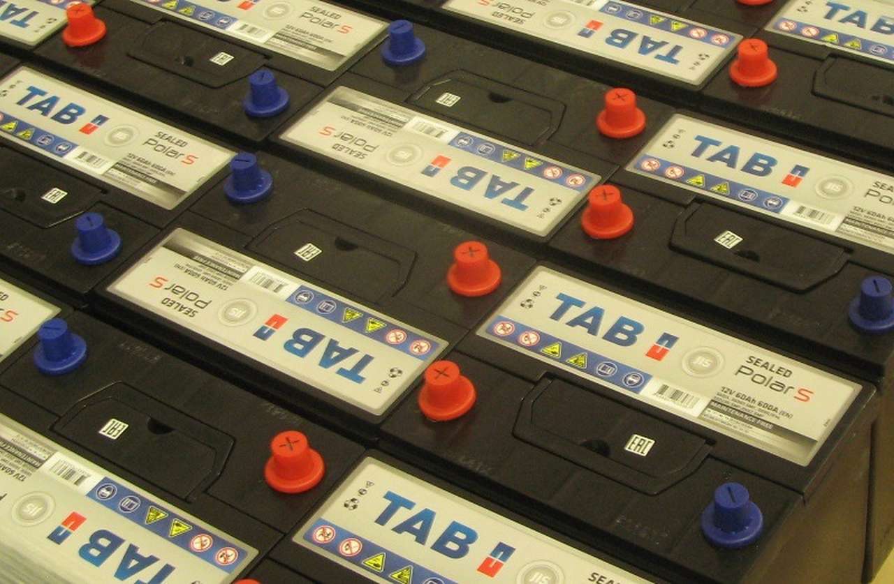 В батареях ТАВ на 30% увеличен пусковой ток. За счет чего?