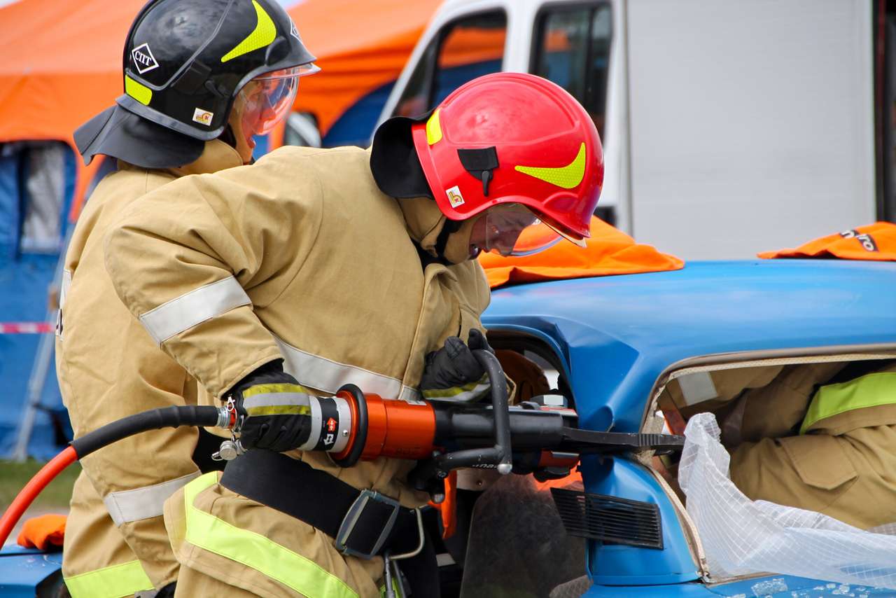 Центр мониторинга МЧС: спасти и сохранить