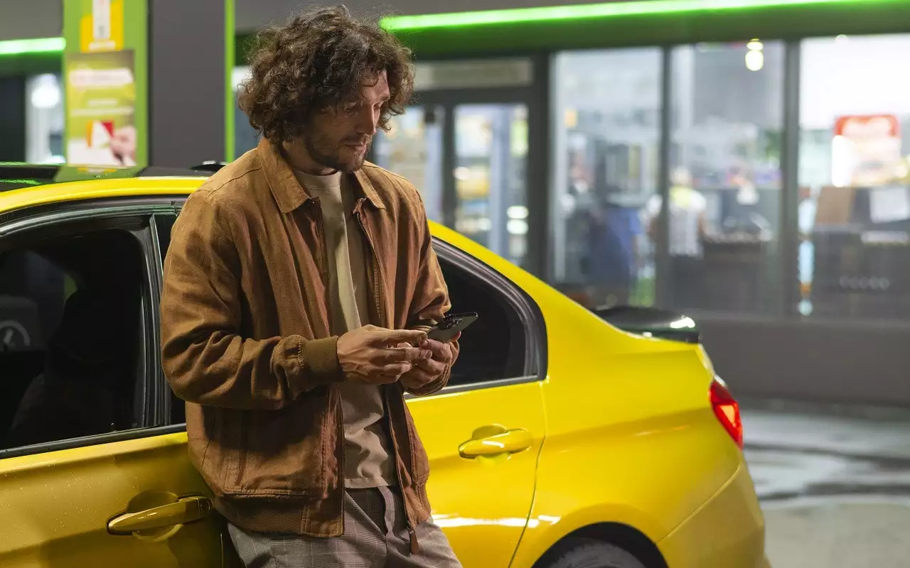 Эти модели любят в такси – китайцы теснят корейцев на дорогах