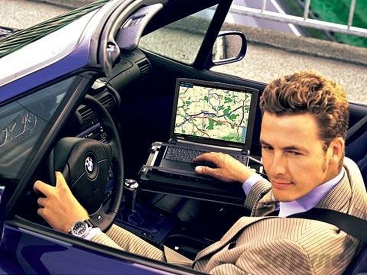 Электроника на борту. Адаптеры: Возьми в дорогу ноутбук