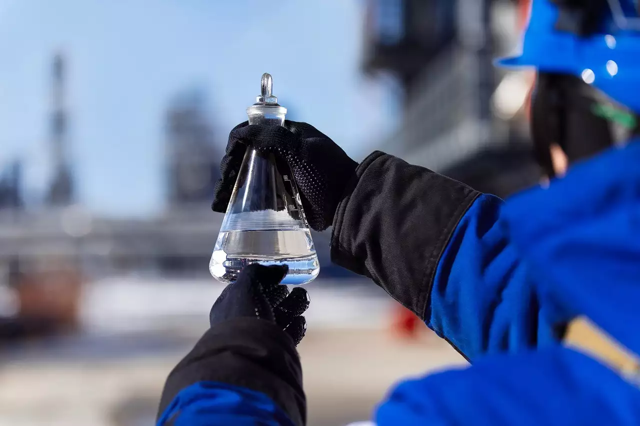 «Газпромнефть-СМ» закрывает потребности полимерной индустрии в белых маслах