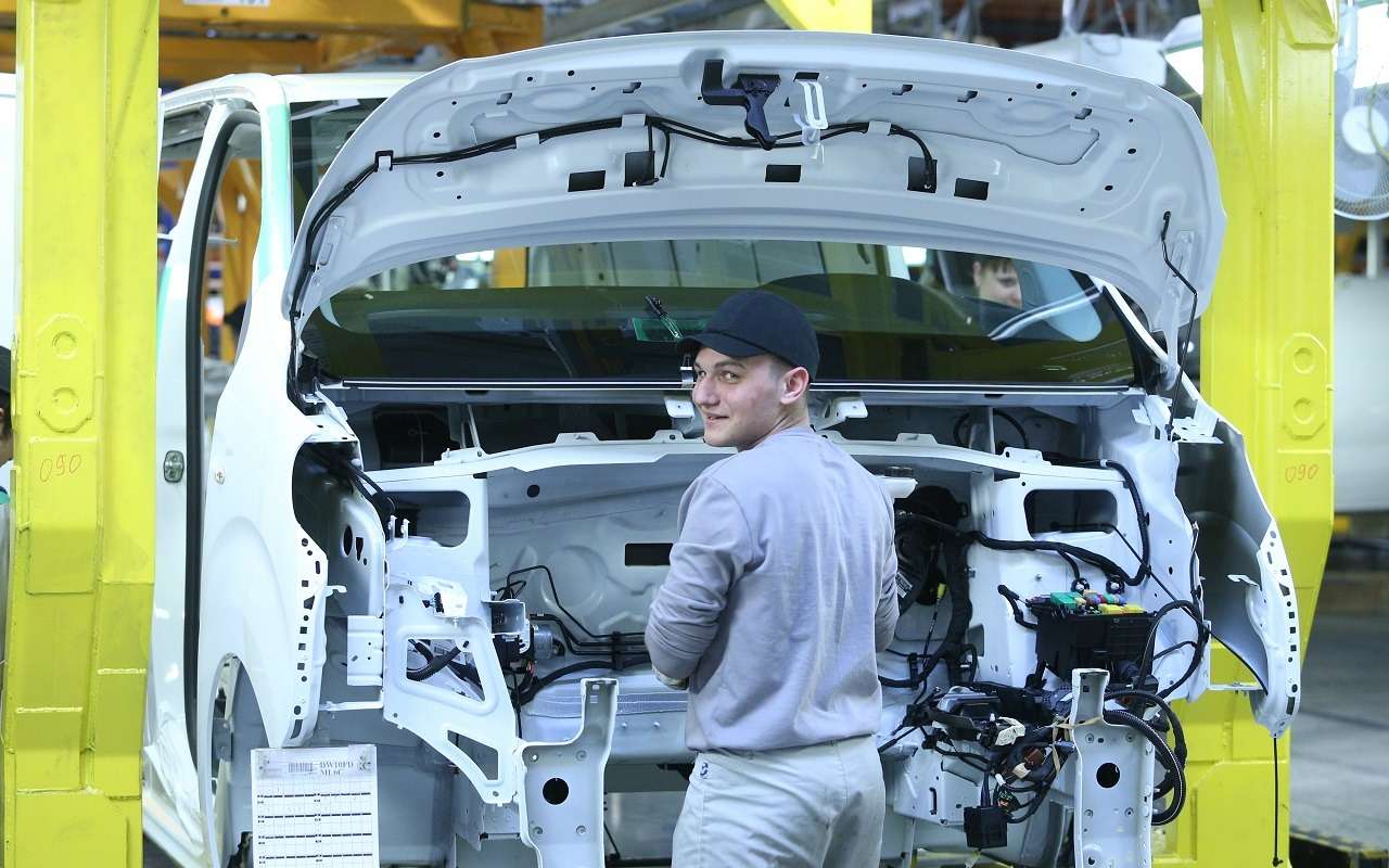 На заводе в Калуге будут выпускать кроссоверы