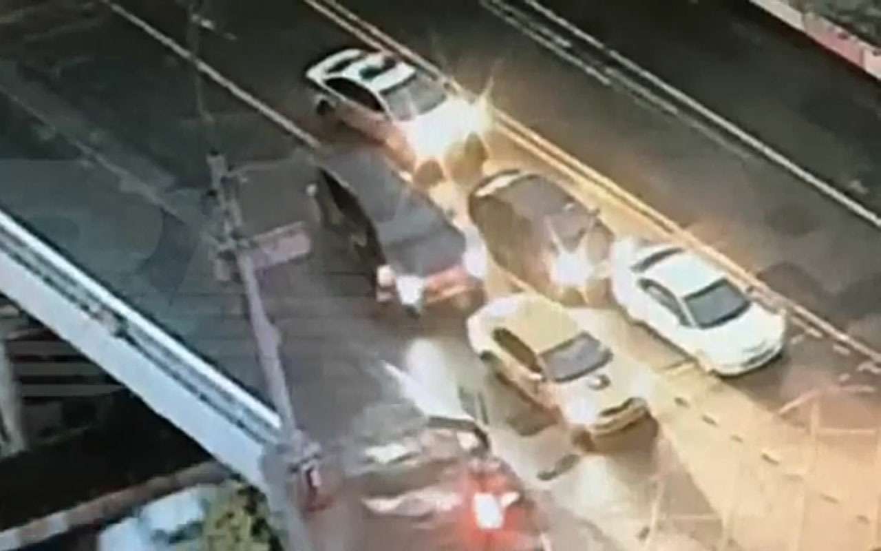 Сын бывшего сенатора сбил полицейского в Москве