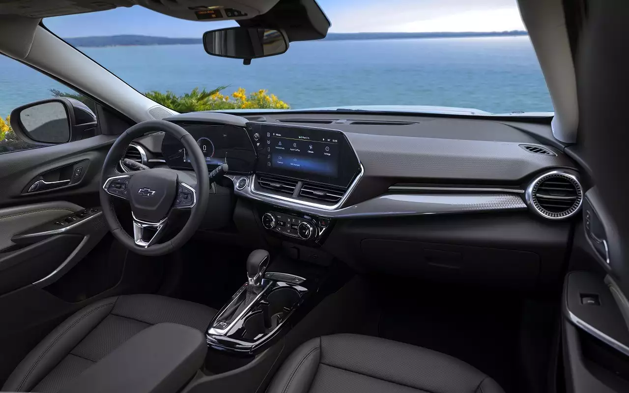 Интерьер Chevrolet Trax