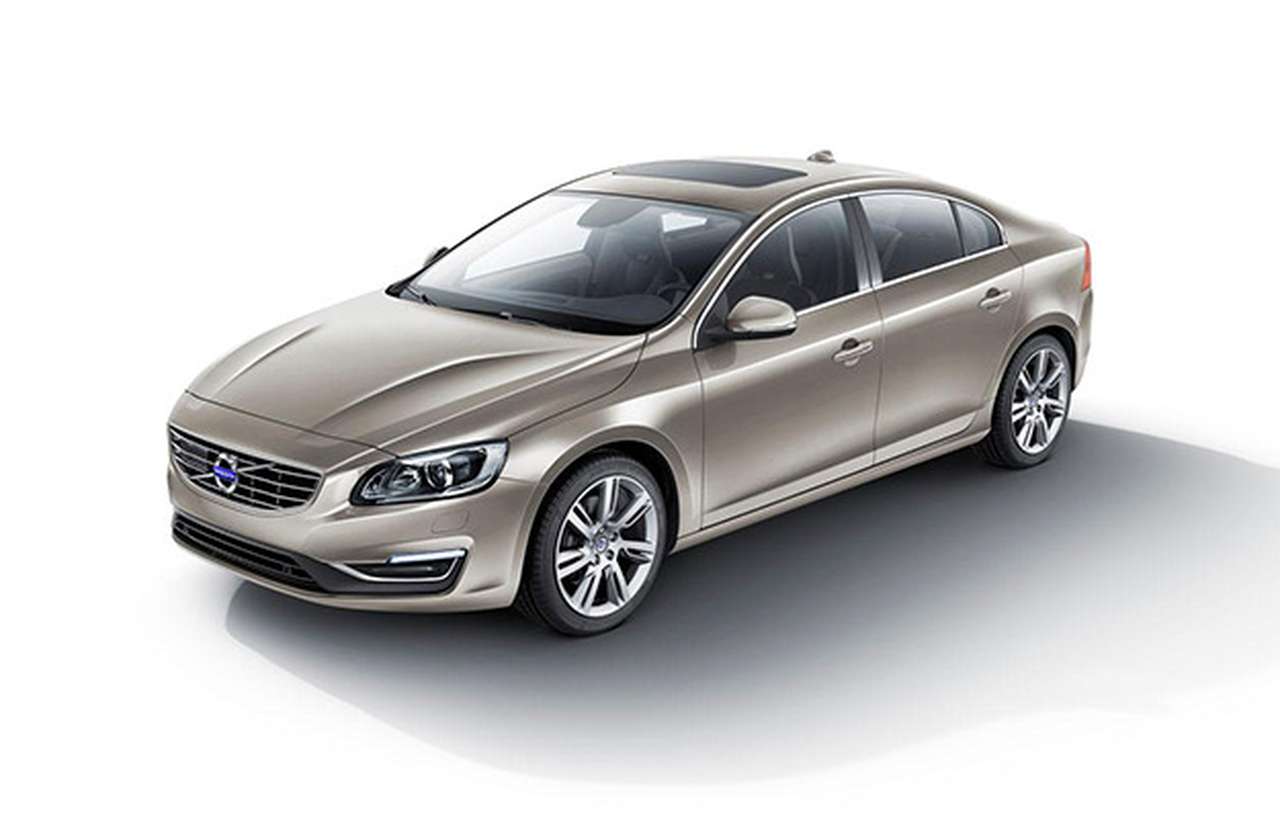 Volvo представила длиннобазный седан S60