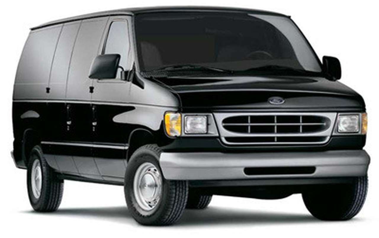 Ford отзывает 234 тыс. микроавтобусов