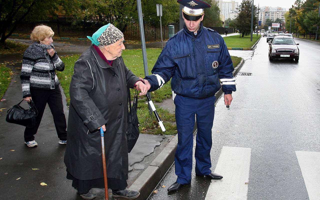 Почему все гаишники толстые