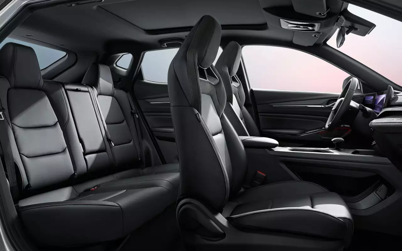 Интерьер Changan CS75 Pro