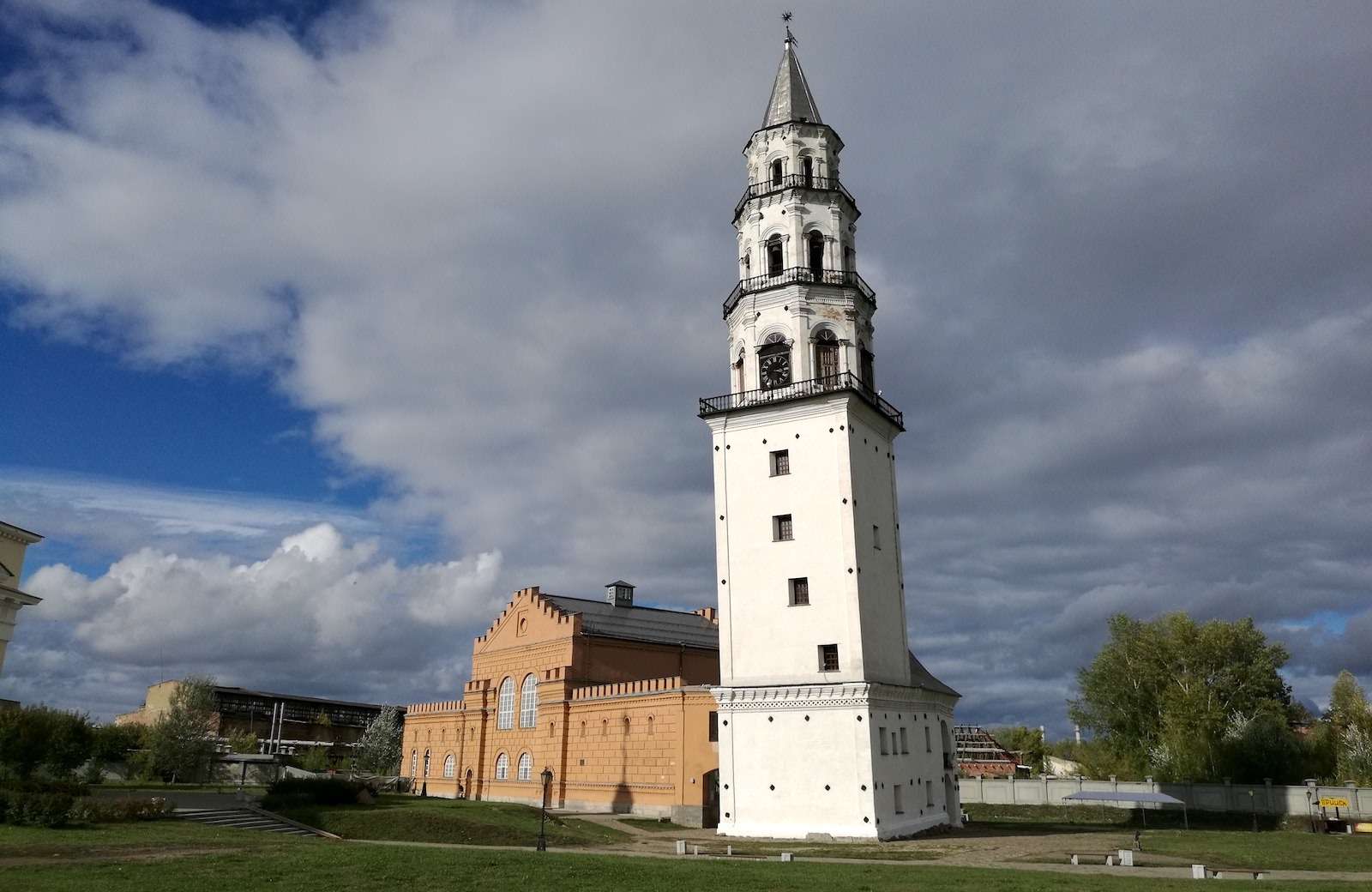 Невьянская башня в Свердловской области заводской архив