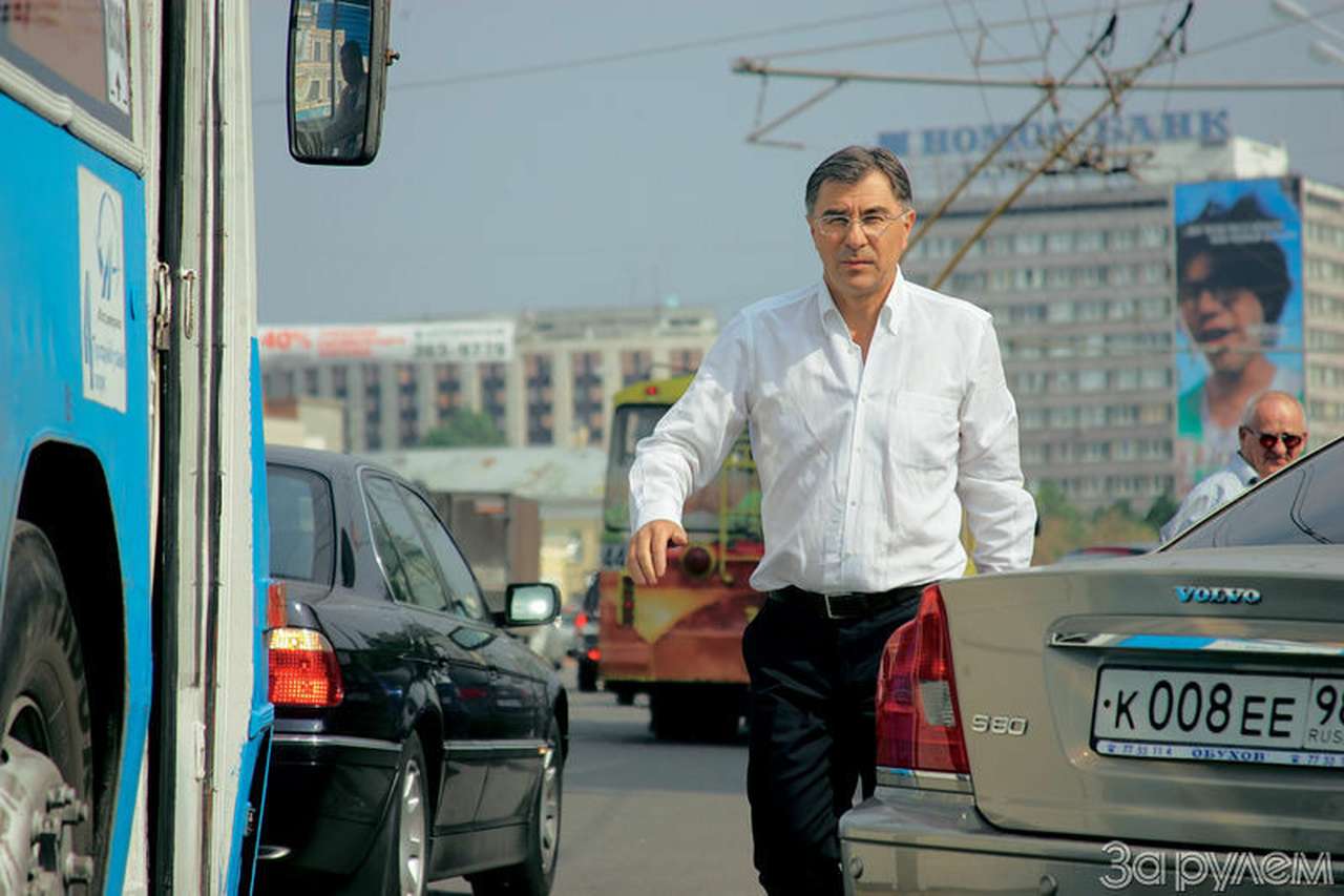 Почему Козлевич не пошел в такси?