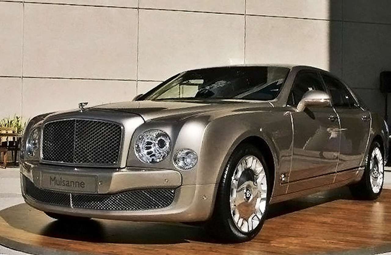 Опубликован список авто, попадающих под налог на роскошь